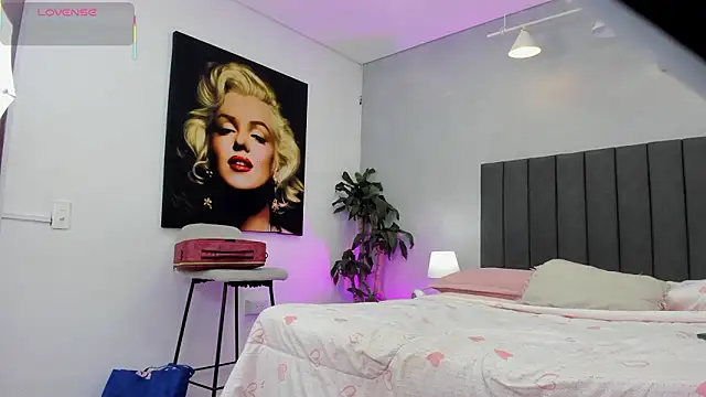 kendra london online show from 03.26.26