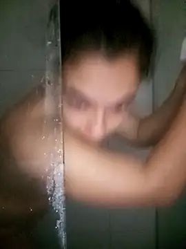 gigi097819 online show from 11.04.25