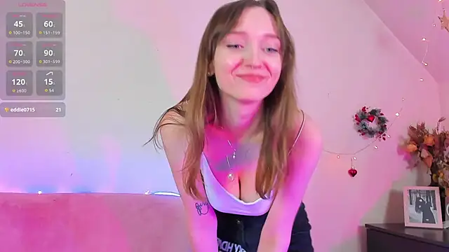 TinyMuse  online show from 01.10.26