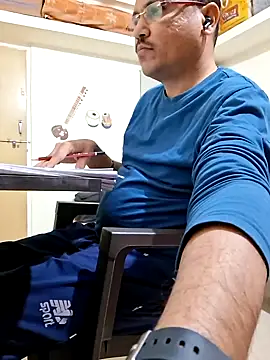 suraj696 online show from 11.11.25