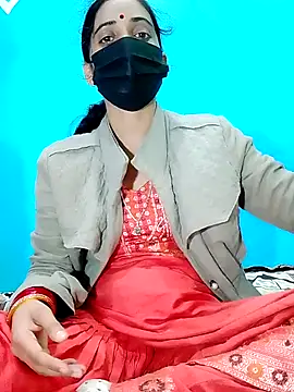 New Married Couple online show from 11.03.25