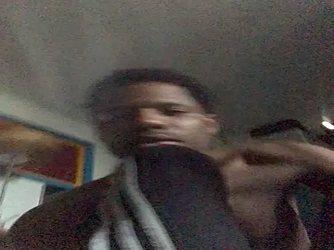 Snapshot of Angel23cm1 chatting on 11.14.25 Angel23cm1 online show from 11.14.25