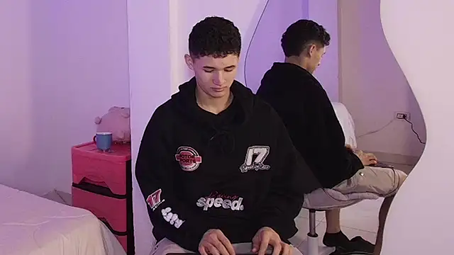 Eiden Blake online show from 11.30.25