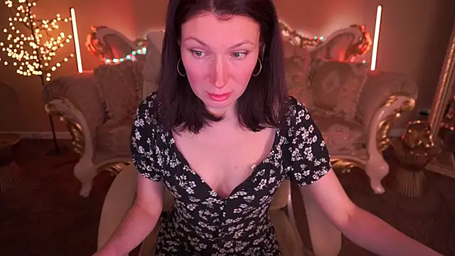 AmiraGoldd online show from 03.02.26