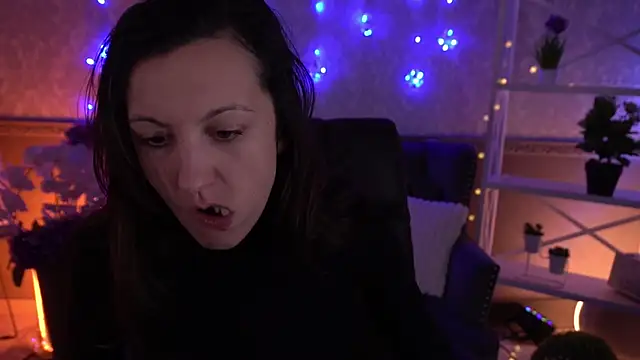 ZafiraMoonn online show from 01.13.26