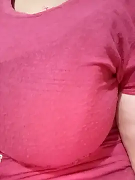 Snapshot of sdlmona chatting on 11.04.25 sdlmona online show from 11.04.25