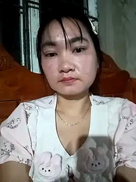 buom-xinh online show from 11.04.25