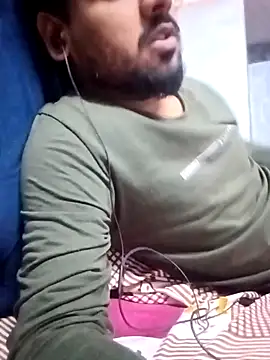 naughtyboyjii online show from 11.11.25