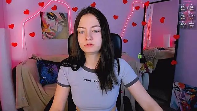 Snapshot of baby_hotte chatting on 02.20.26 baby hotte online show from 02.20.26