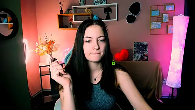 Snapshot of baby_hotte chatting on 03.04.26 baby hotte online show from 03.04.26