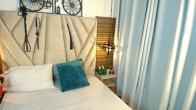 KimberlyFox t online show from 03.25.26