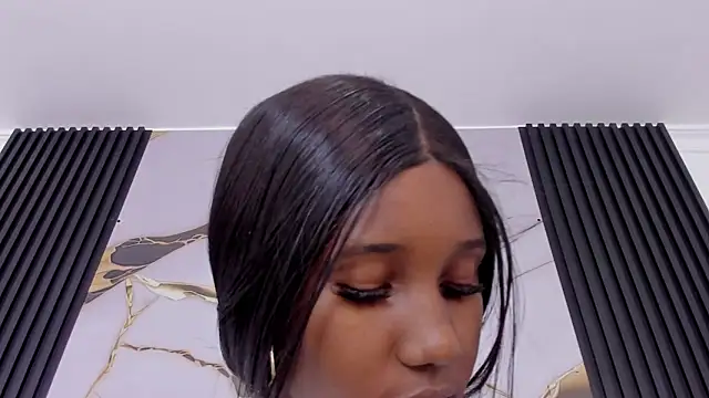 Mia Devereaux167 online show from 04.09.26