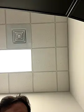 Snapshot of gino32582 chatting on 11.03.25 gino32582 online show from 11.03.25