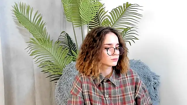 JeniseDancer online show from 11.04.25