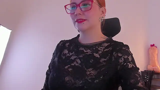 MistressErza online show from 07.06.26