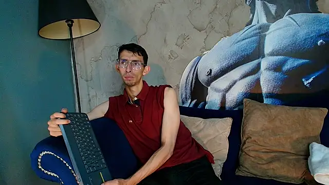 ZyroNight online show from 11.19.25