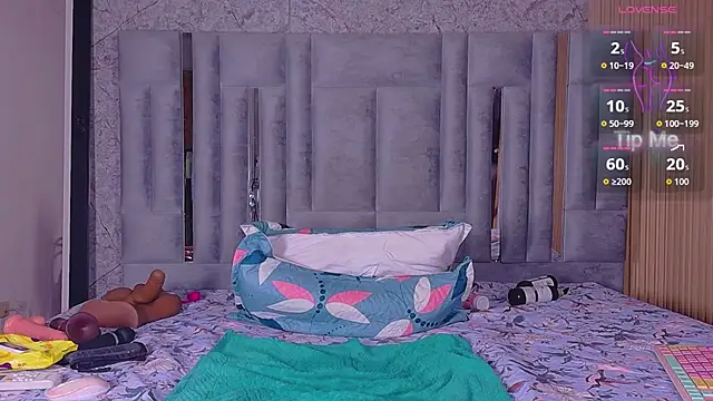 missfoster online show from 04.09.26