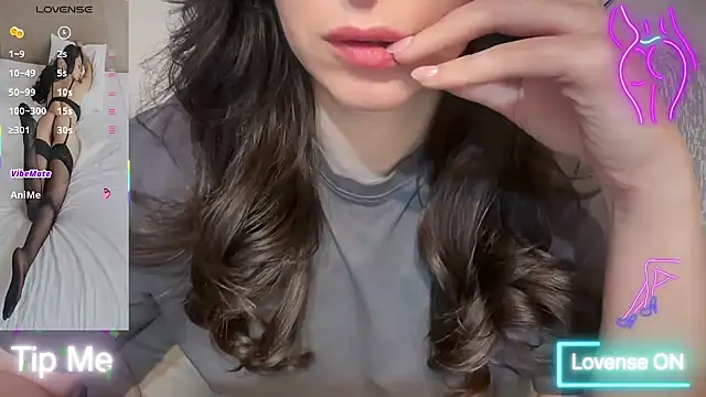 PLAYMATE6373 online show from 04.29.26