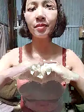 Niramiu online show from 11.04.25