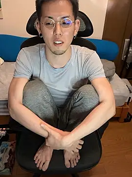 ippei0001 online show from 11.06.25