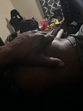 MistaPutHerToBed online show from 11.04.25