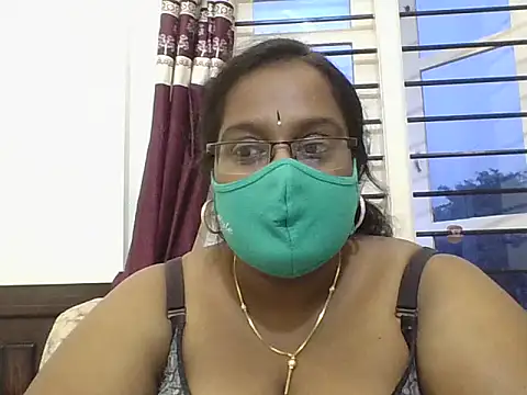 hootypriya online show from 11.27.25