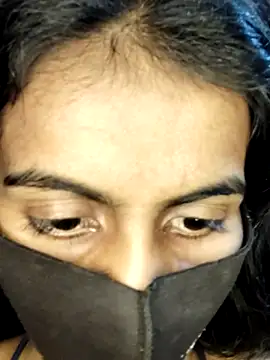 Snapshot of Thaper_Meera2 chatting on 11.07.25 Thaper Meera2 online show from 11.07.25