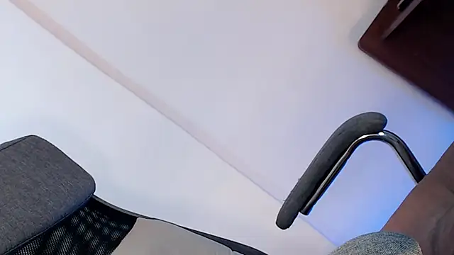 miss ditey09 online show from 11.22.25