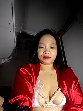 MyAssyWantsYou online show from 11.05.25