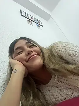 dhurata 22 online show from 11.08.25