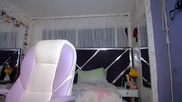 Santy bigcock 01 online show from 04.27.26
