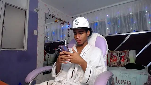 Santy bigcock 01 online show from 06.03.26