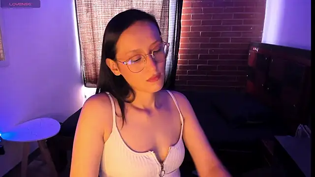 Samantha Devil online show from 11.25.25