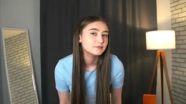 Snapshot of AriannaSemke chatting on 11.07.25 AriannaSemke online show from 11.07.25