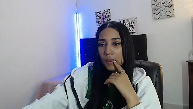 lyam ebony  online show from 02.14.26