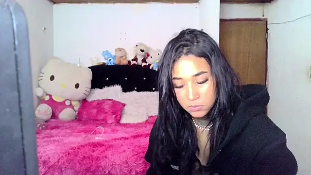 lyam ebony  online show from 04.15.26