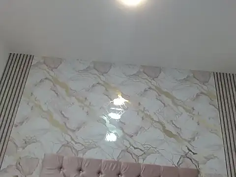 MiaCoock online show from 12.17.25