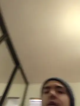 lucky swimmer online show from 11.26.25