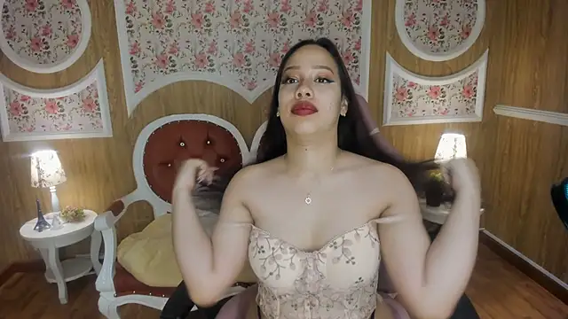 LucieLace online show from 01.13.26