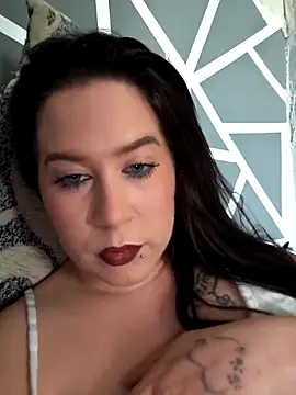 zara night01 online show from 11.05.25