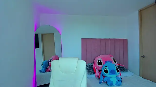 Janettcruz online show from 03.20.26