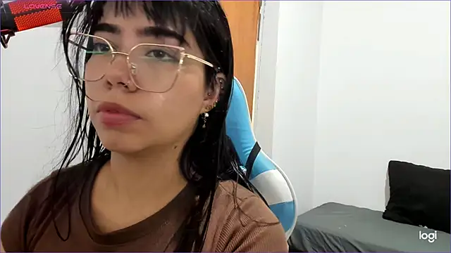 Eliza Blue online show from 12.22.25