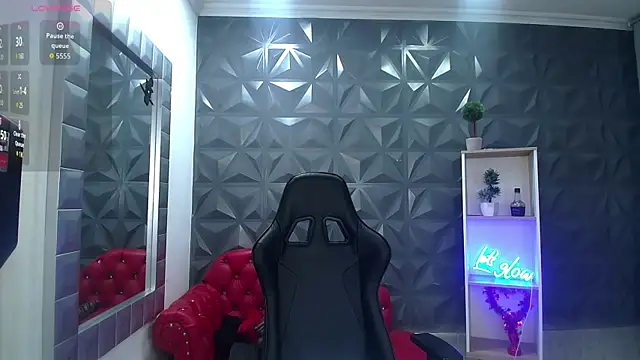 Scandarkmarie online show from 12.20.25