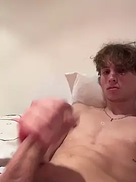 Snapshot of TeenNPlay chatting on 02.11.26 TeenNPlay online show from 02.11.26