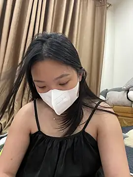 linh-xinh18 online show from 07.08.26