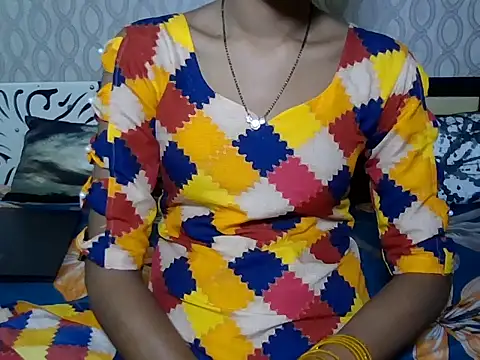 Snapshot of Sexy-Monaa2002 chatting on 11.07.25 Sexy-Monaa2002 online show from 11.07.25