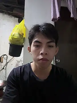 Urhotsilverboy online show from 03.20.26