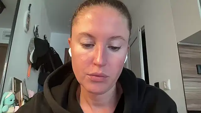 Ameli8 online show from 11.23.25