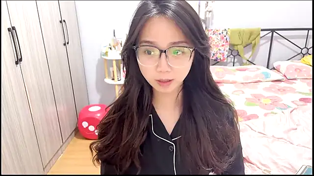 Hmm 0303 online show from 04.21.26