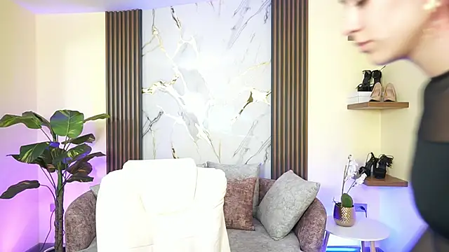 TessaaFox online show from 01.07.26